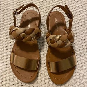 Steve Madden kids sandals